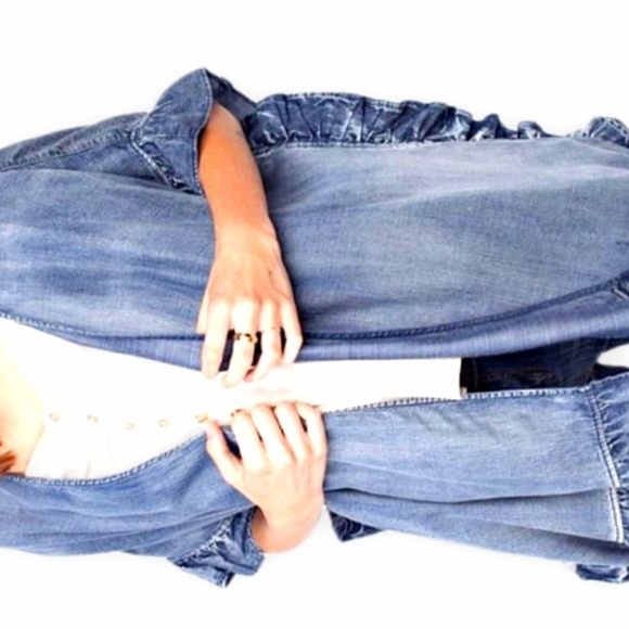 EUC Easel Denim Cardigan Size Small Fits All - Picture 5 of 10